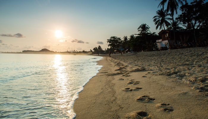 Praias da capital podem ser vendidas e ter nomes trocados