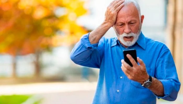 Quatro em cada dez idosos já caíram em fraudes financeiras