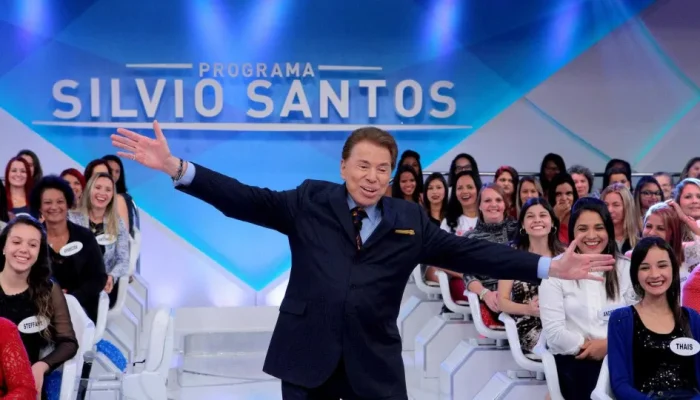SBT-usa-IA-para-ressuscitar-Silvio-Santos-que-discursa-no.webp.webp