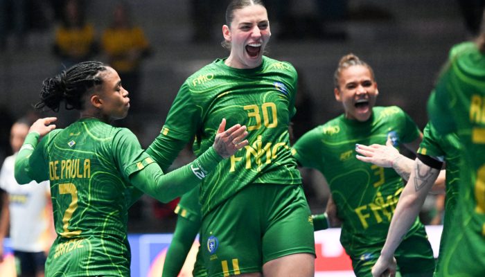 Seleção Brasileira vence Suécia e mantém 100%