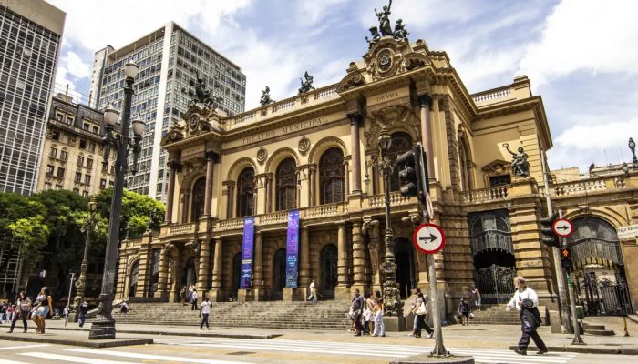 Theatro-Municipal-SP_Foto-Fabiana-Stig-IMG_3817-min.jpg