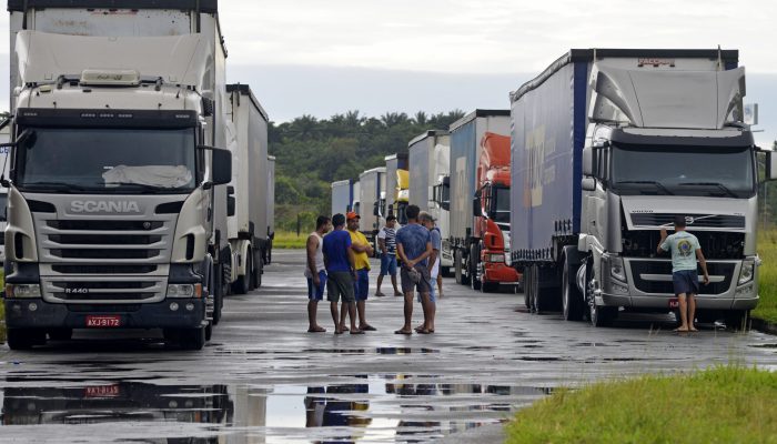 Veja o que pode provocar paralisação dos caminhoneiros nesta quinta