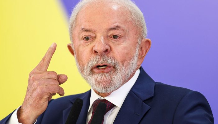 coletiva-lula-mc_abr_18122025-10.jpg