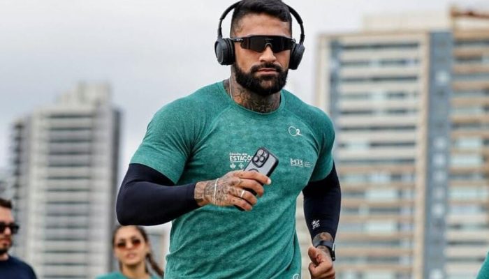 treinador acusado fala pela primeira vez após denúncias